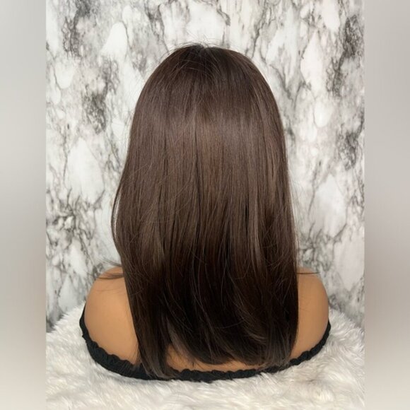 16 In Short Bob Chocolate Brown  Straight Soft Beautiful Wig with Bangs - Picture 5 of 9